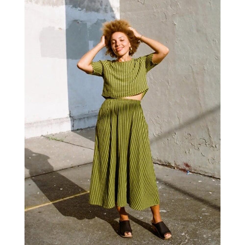 Curator SF Fawn Skirt in Avocado Sz L - Picture 2 of 4